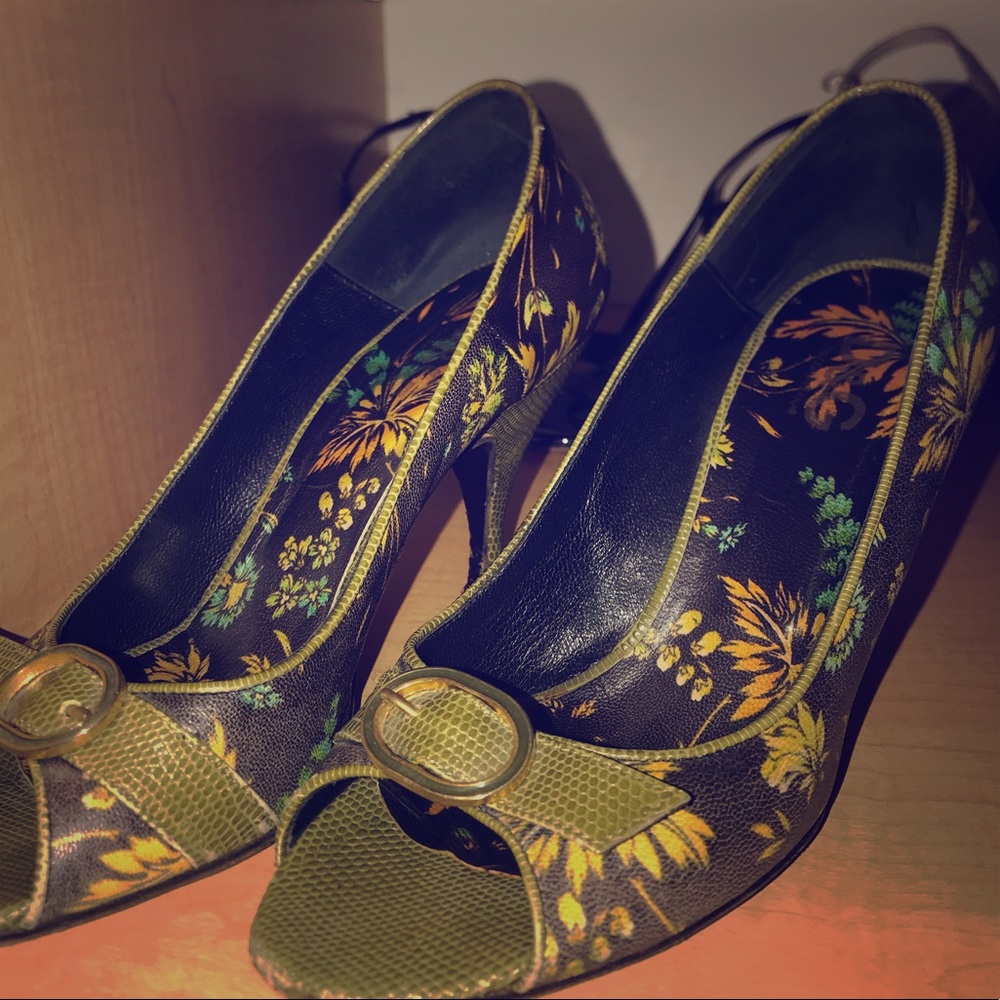 D&G floral peep-toe heels